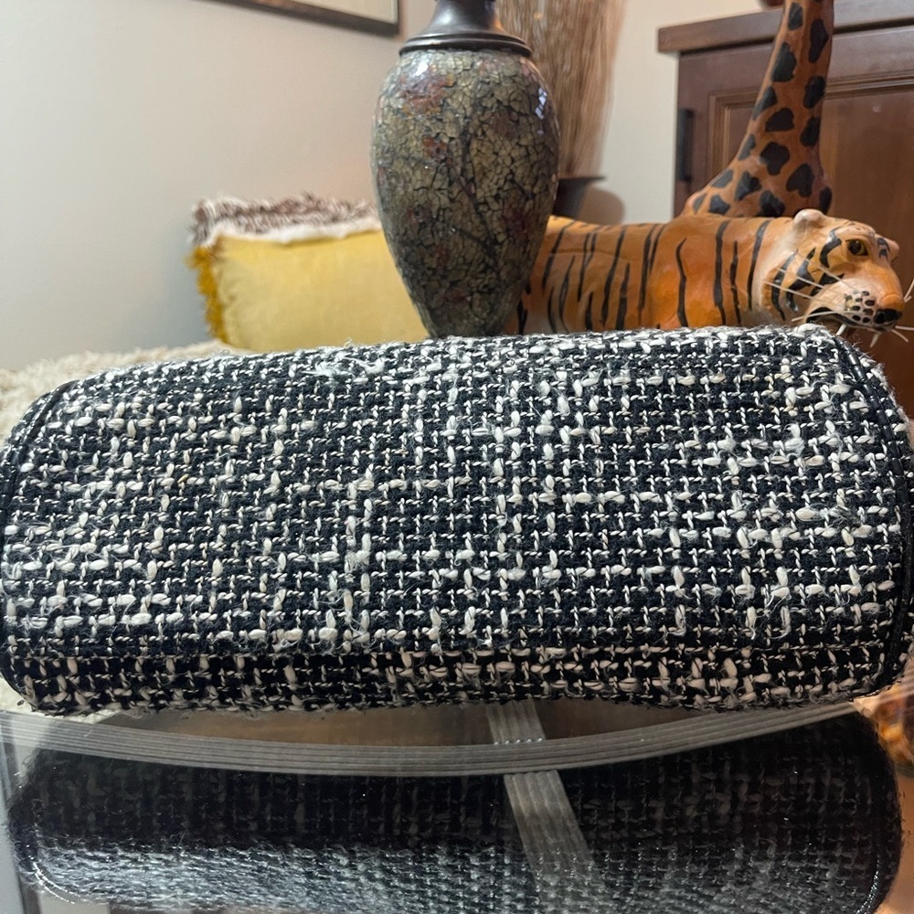 Liz Claiborne Black and White plaid Clutch with  Chanel vibes Y2K elegant classy - Picture 4 of 9